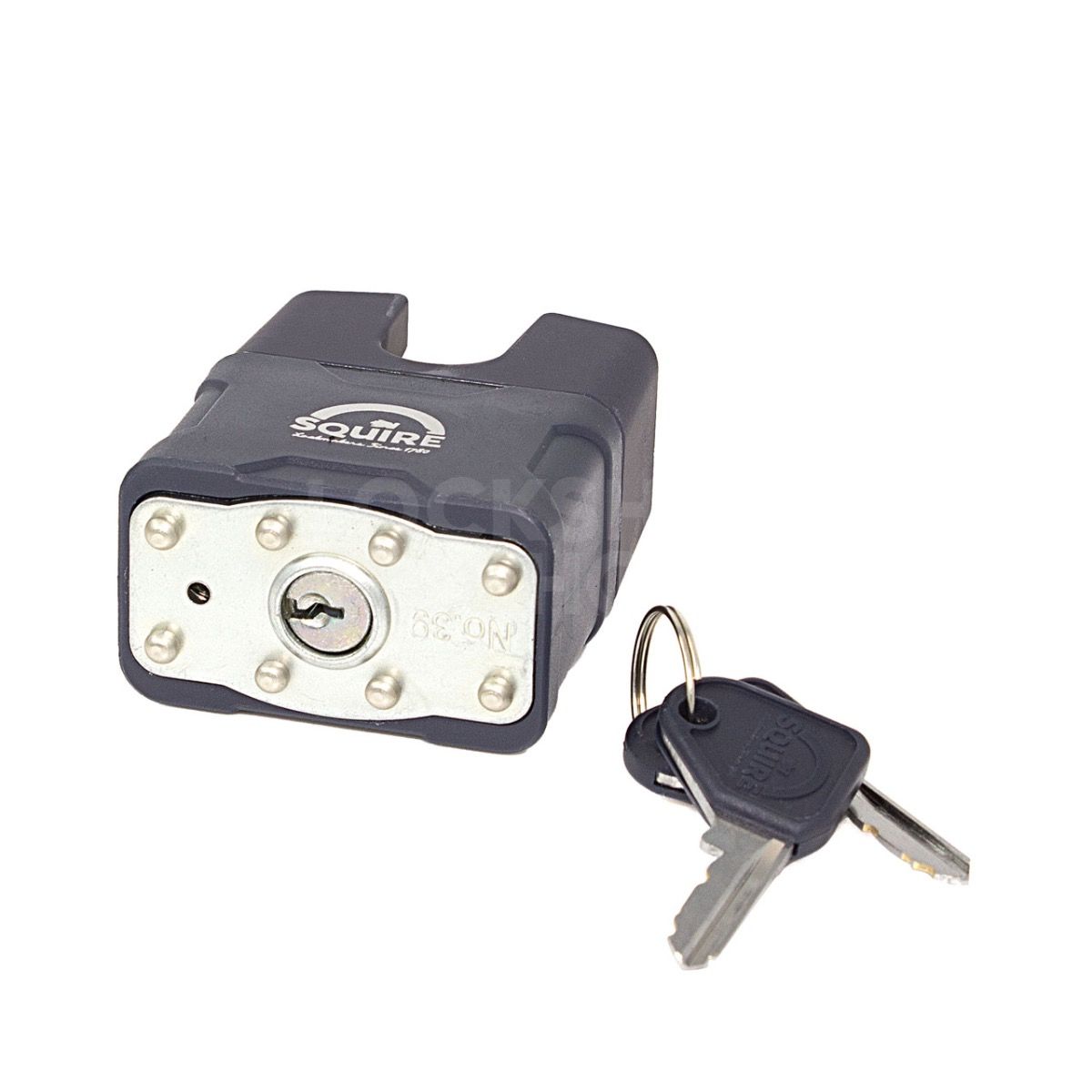 Gallery Image: Squire Stronglock 39/2.5&quot; Long Shackle Padlock