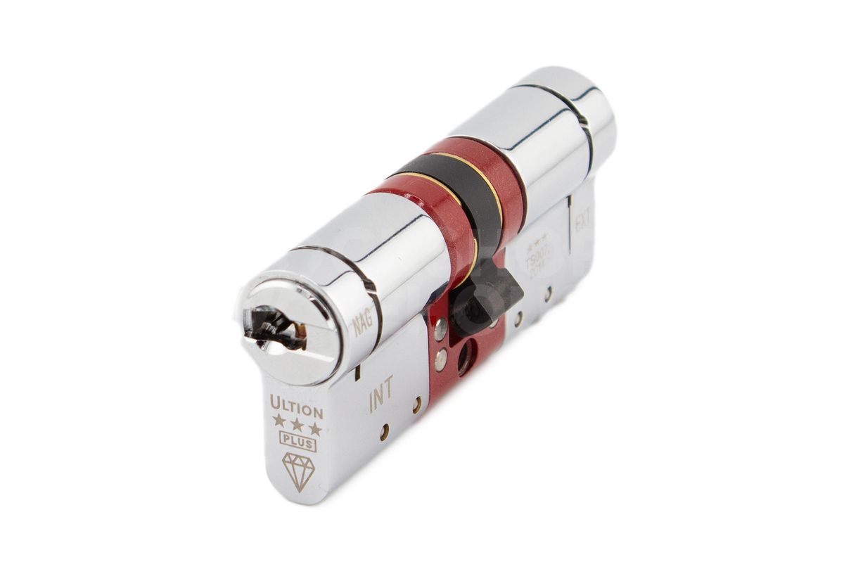 Gallery Image: Chrome Finish