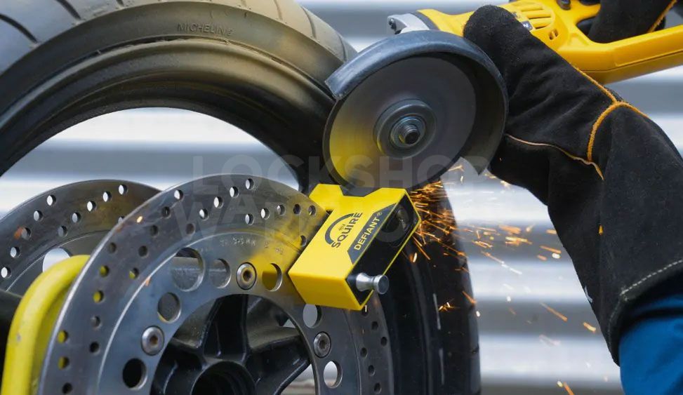 Gallery Image: SQUIRE Defiant Motor Cycle Brake Disc Lock - Angle Grinder Resistant - 5 x Keys supplied