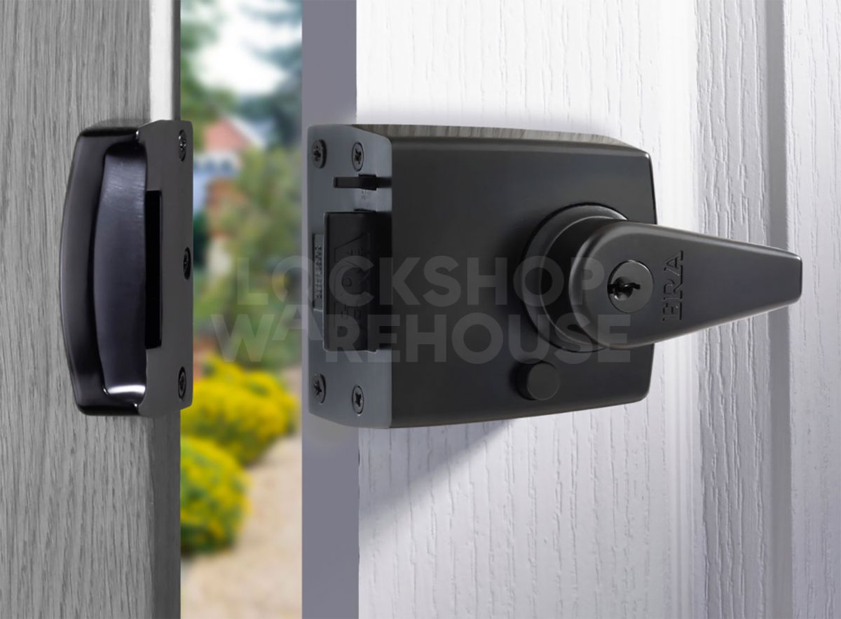 Gallery Image: ERA BS3621:2007 High Security Nightlatch - 1930 - 60mm