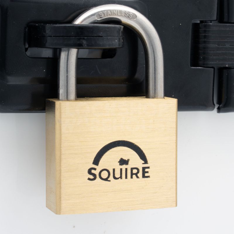 Gallery Image: Squire LN4S MARINE - 40mm - Brass Padlock Stainless Steel Shackle