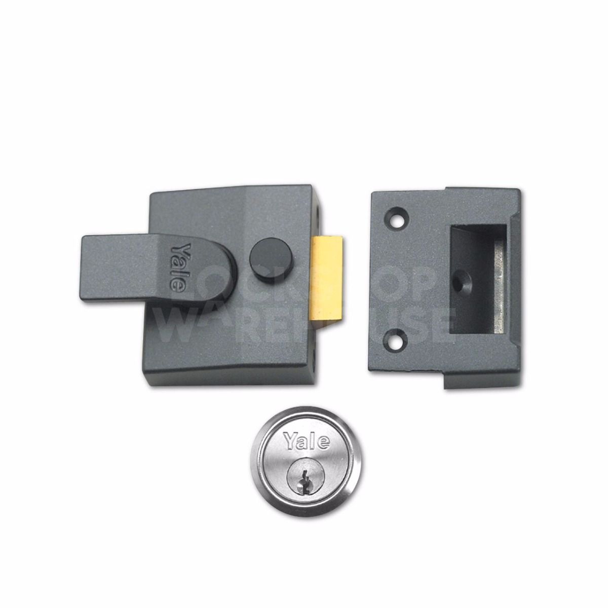 Gallery Image: Yale 85 Deadlocking Night Latch (40mm)