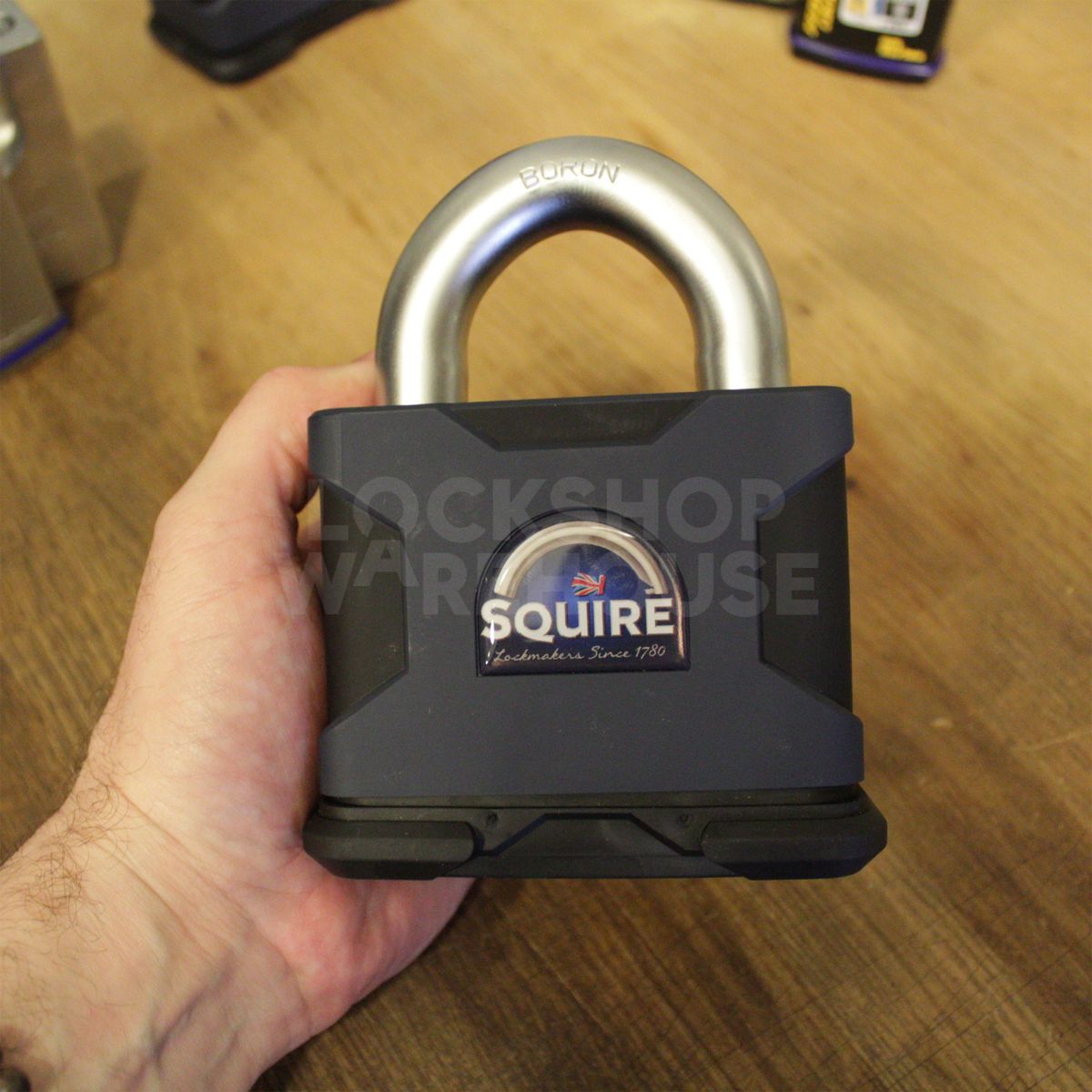 Gallery Image: SQUIRE SS100S Stronghold® Open Shackle Padlock