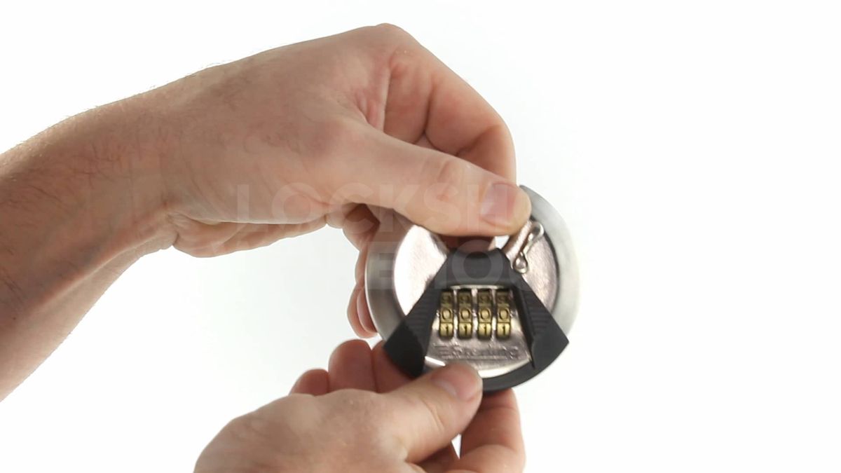 Gallery Video: Sterling CPL170 Disc Combination Padlock